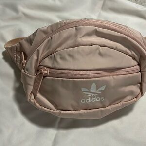 New w/out tags. Adidas Original National Waist Pack Blush Pink Fanny Pack OS